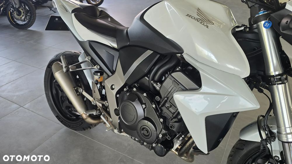 Honda CB - 25