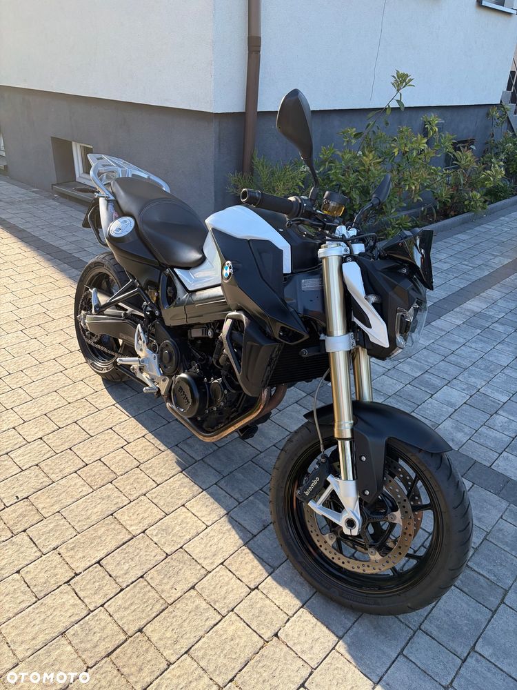 BMW F - 2