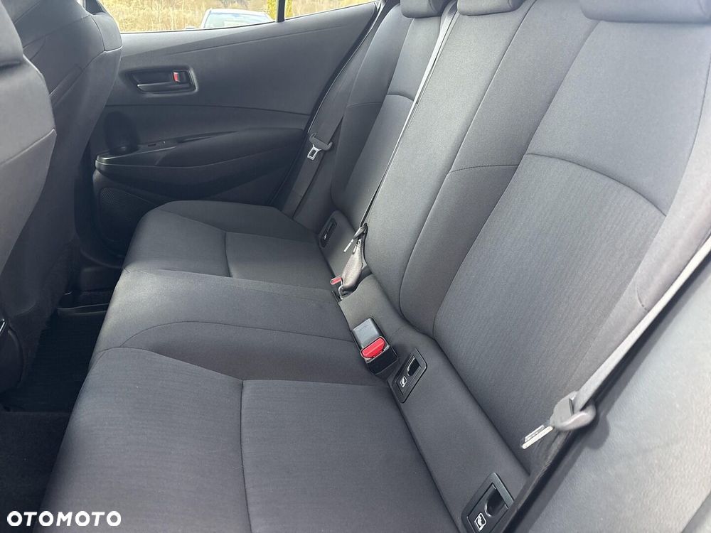 Toyota Corolla 1.8 Hybrid Active - 9