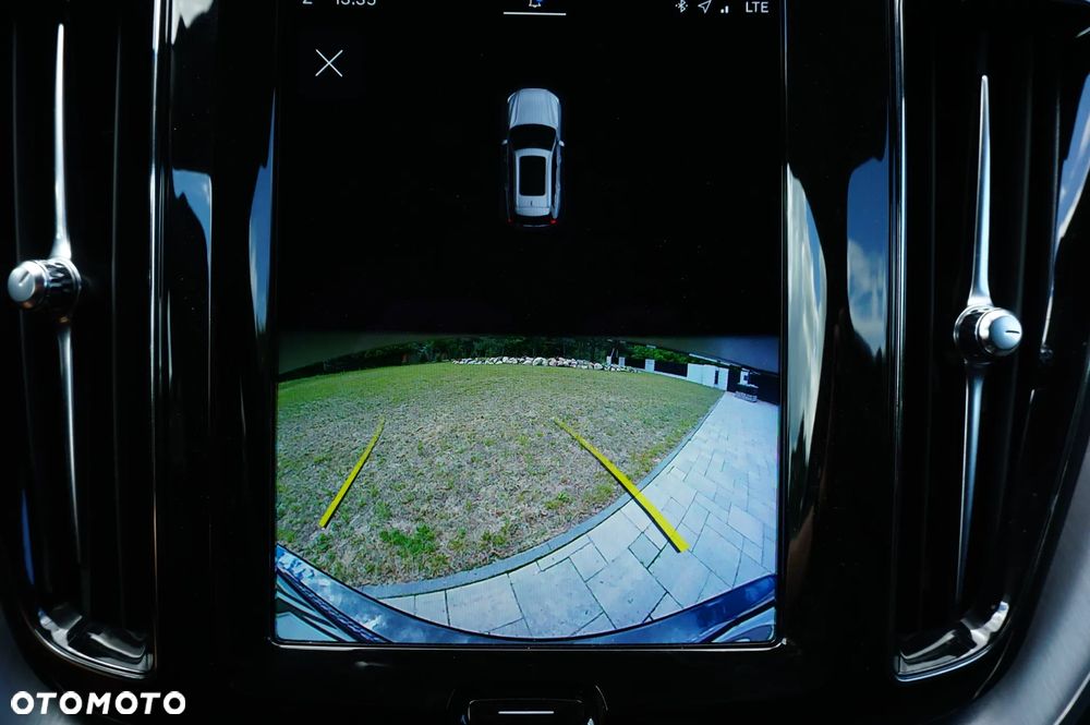 Volvo XC 60 B5 B AWD Momentum Pro - 36