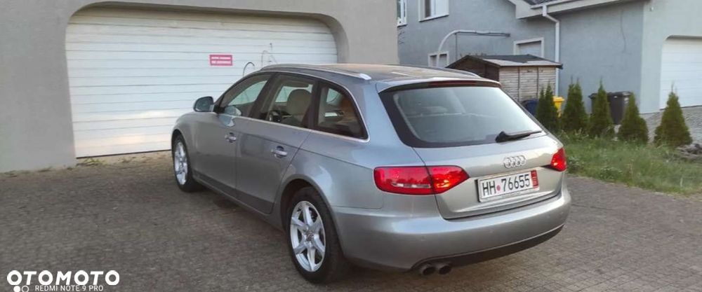 Audi A4 Avant - 30