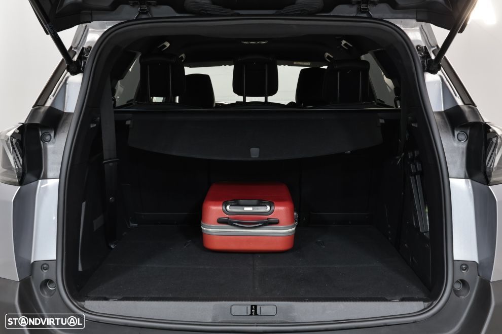 Peugeot 5008 1.2 PureTech Allure Pack EAT8 - 29