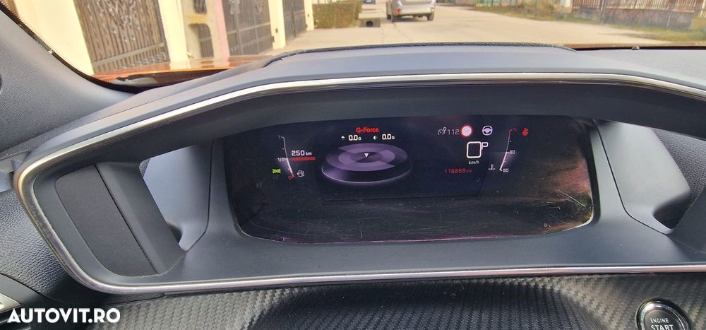 Peugeot 2008 1.2 L PureTech STT EAT8 GT Line - 34