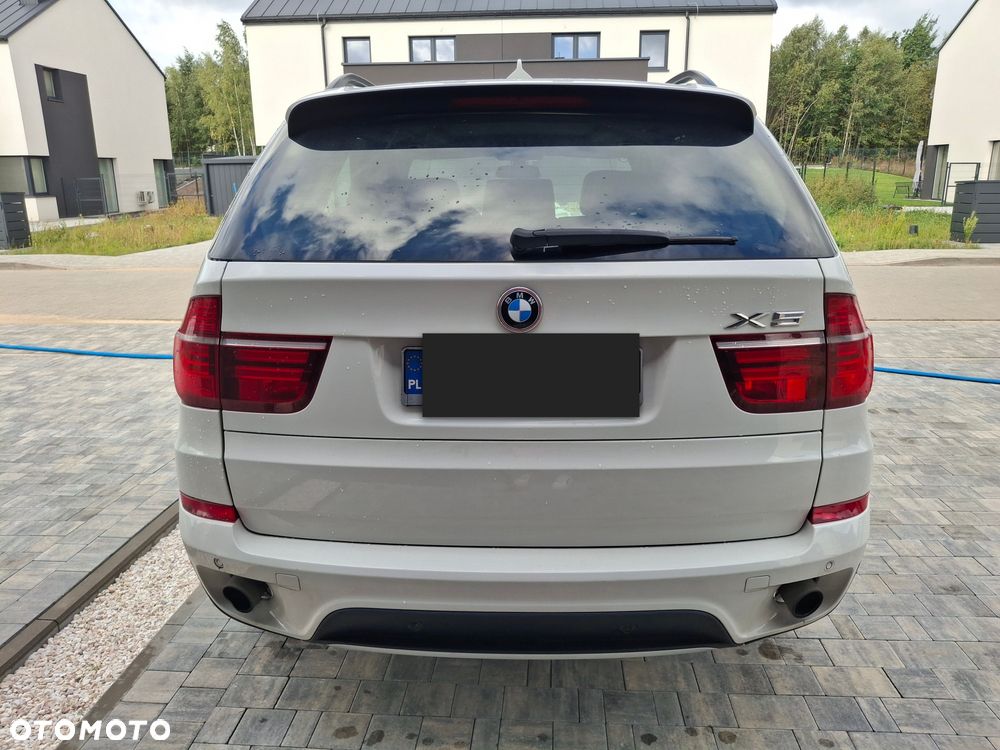 BMW X5 2013 photo 2