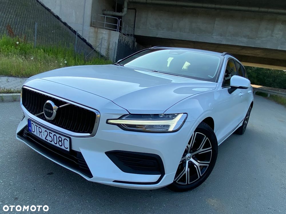 Volvo V60 B4 D Momentum Core - 3