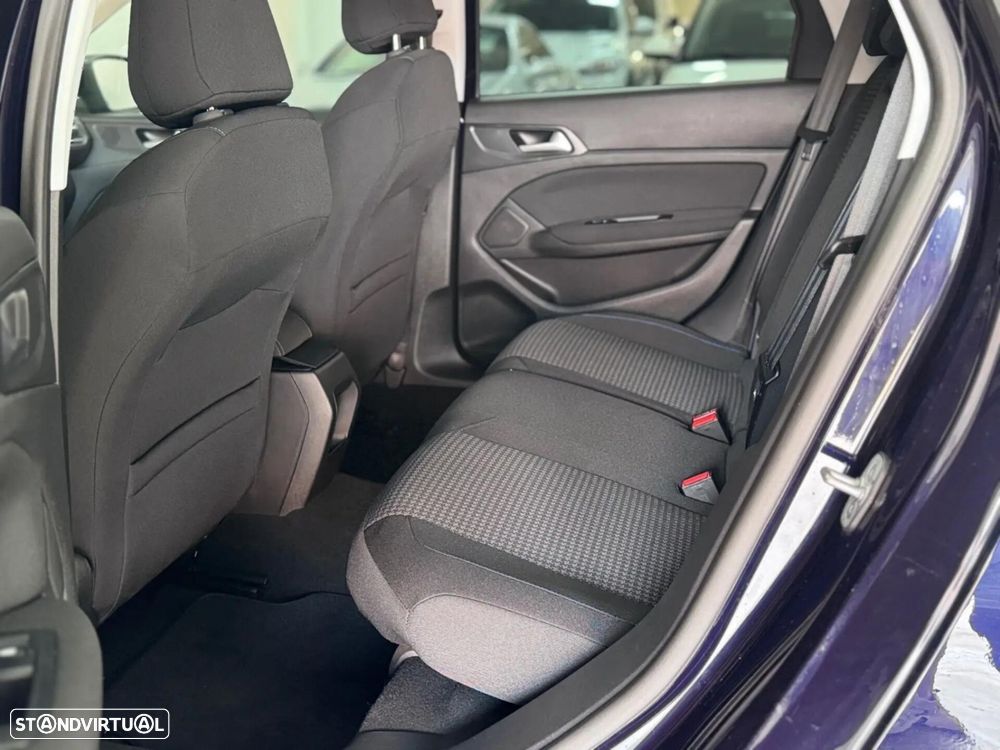 Peugeot 308 SW 1.5 BlueHDi Style - 11