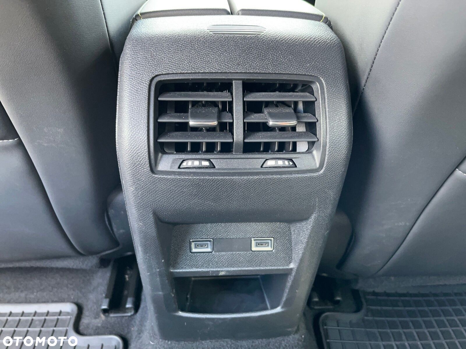 Peugeot 308 1.2 PureTech GT S&S EAT8 - 14