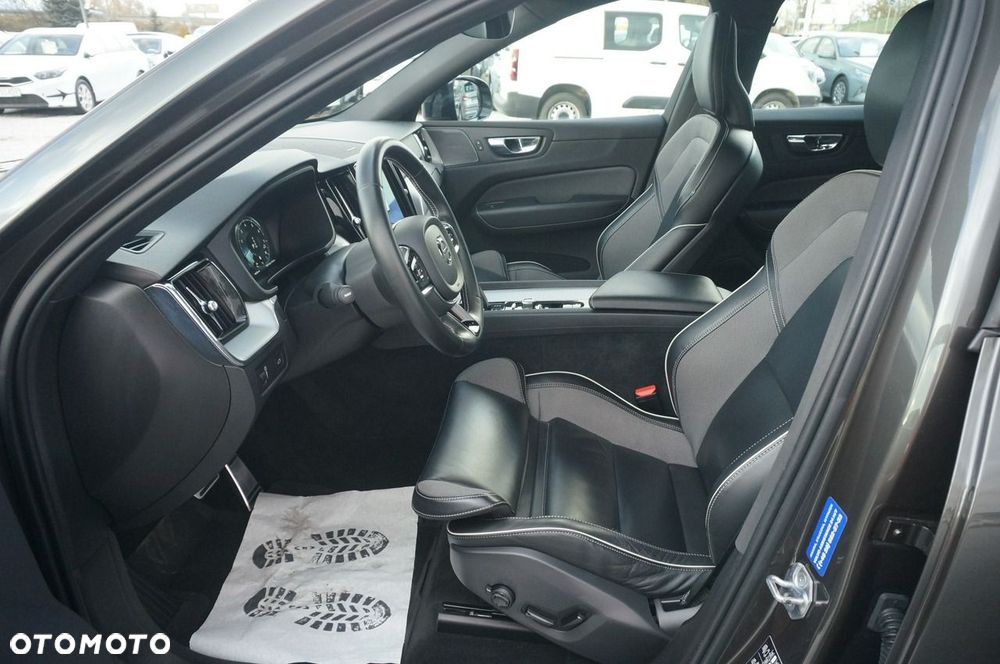 Volvo XC 60 B4 B Geartronic RDesign - 21