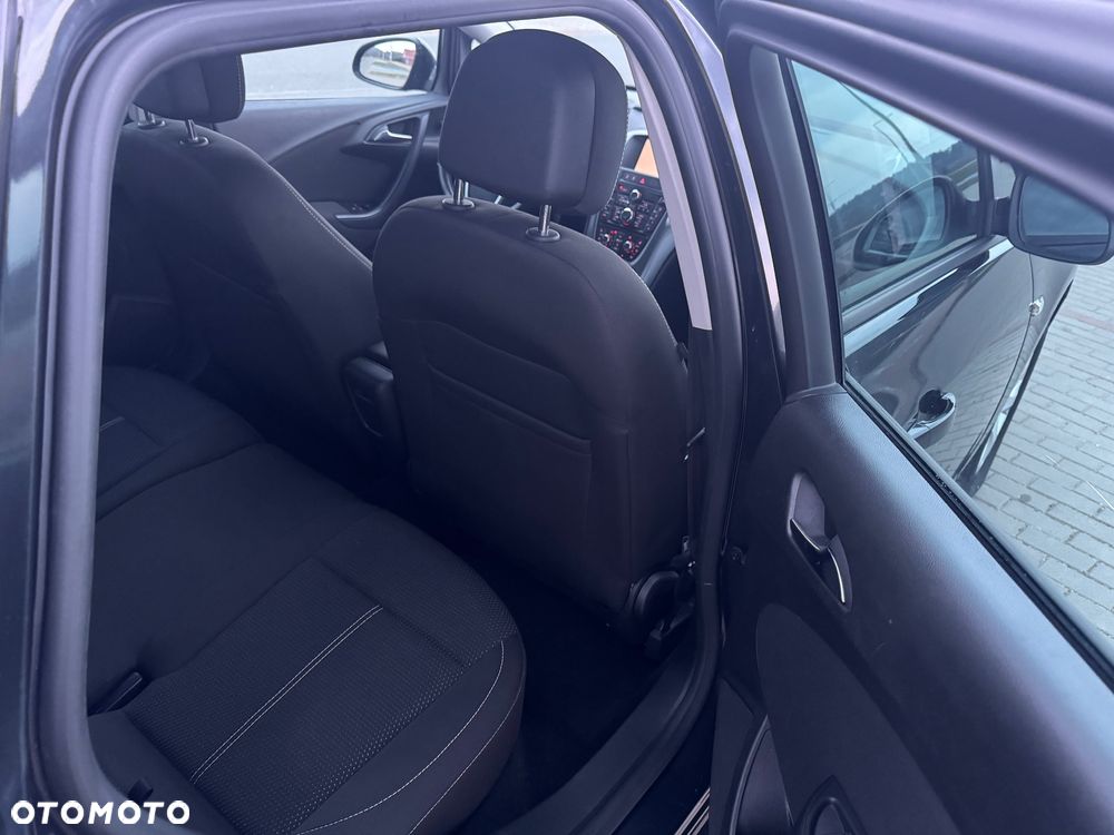 Opel Astra 1.6 CDTI Enjoy - 11