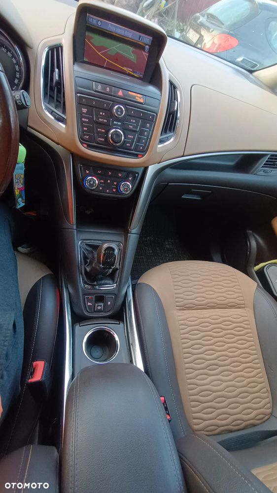 Opel Zafira Tourer 2.0 CDTI Innovation - 11