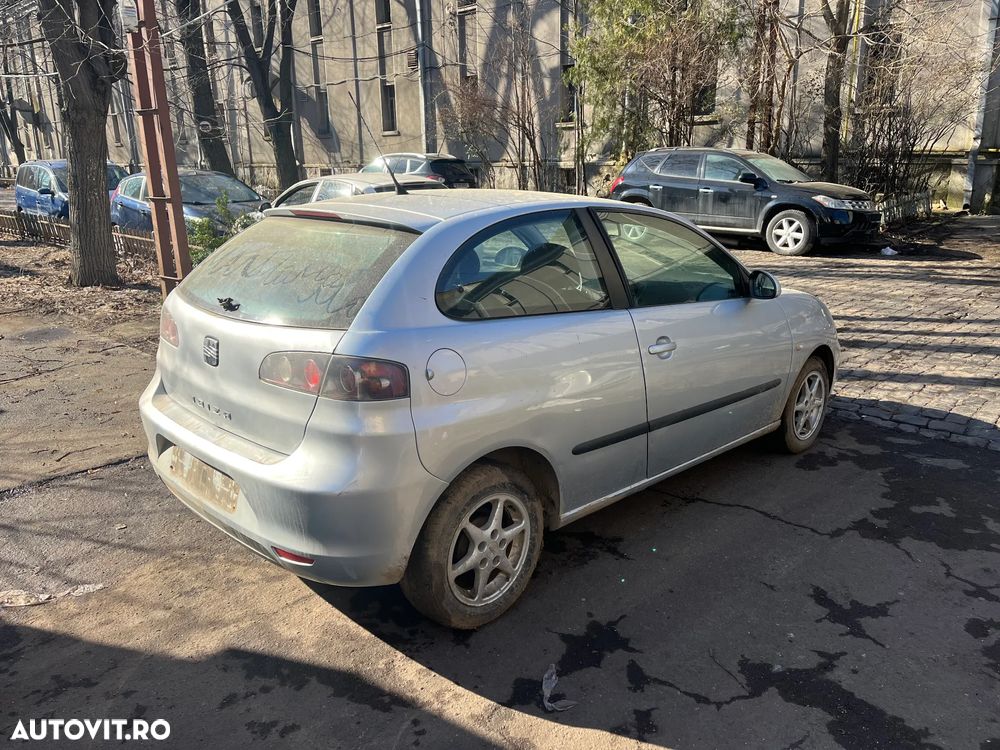 Dezmembrez Seat Ibiza 6L coupe facelift gri argintiu 2007 1,4 benzina BXW - 9