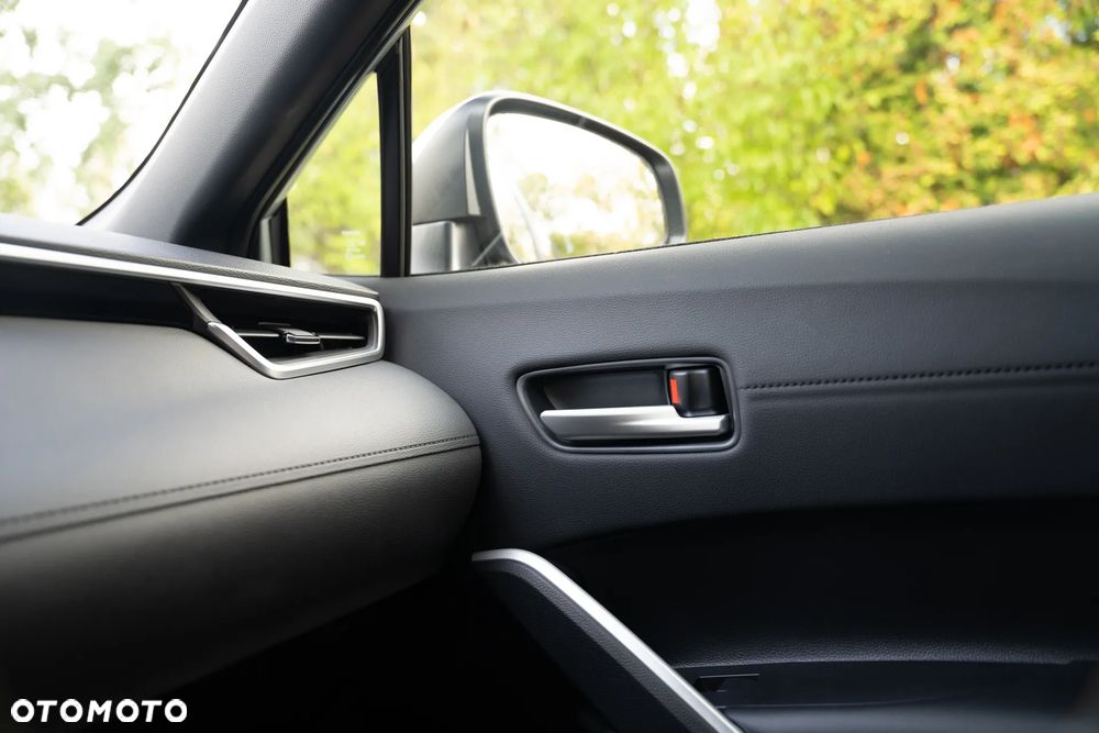 Toyota Corolla Cross 2.0 Hybrid Style - 16