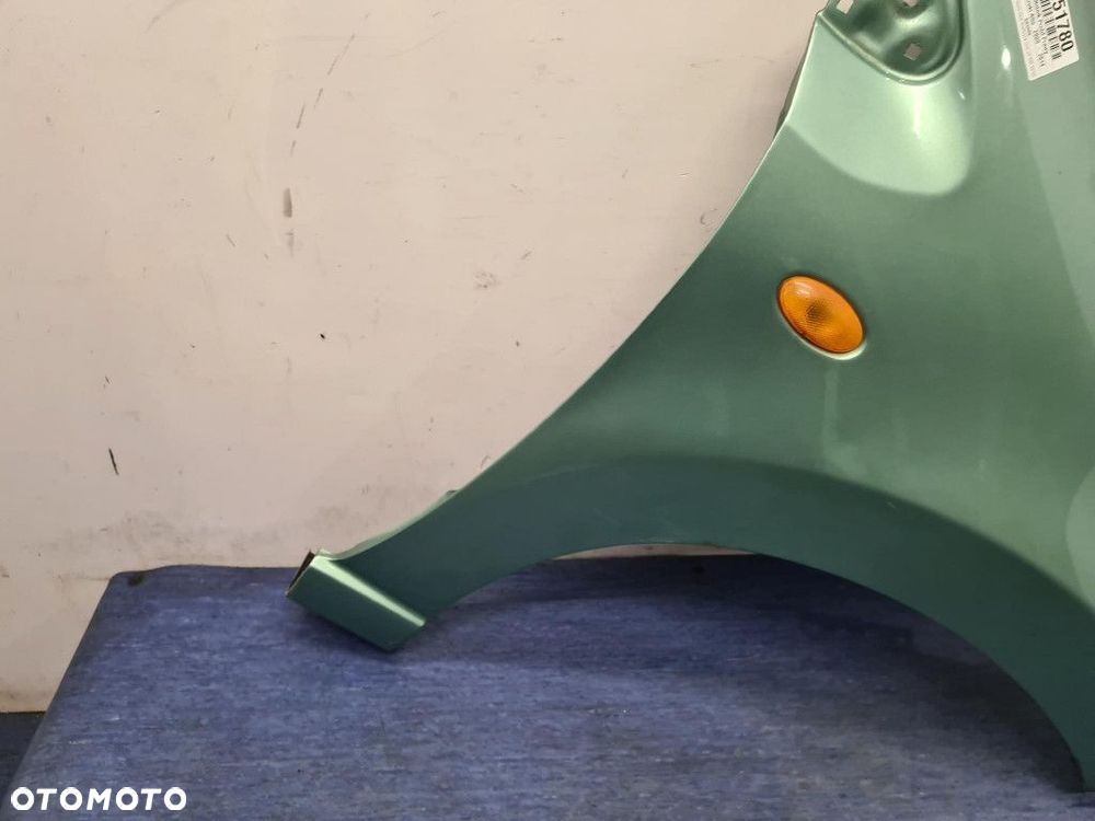 SUZUKI ALTO VII BŁOTNIK PRZÓD PRAWY  ZKZ - 4