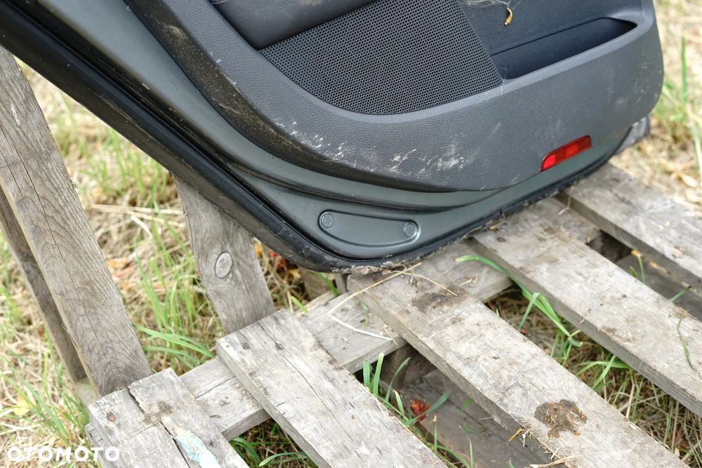 Drzwi tył tylne lewe VW Golf V 5d HB LA7T - 10