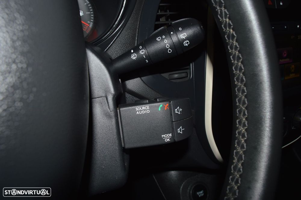 Renault Captur ENERGY TCe 90 Experience - 34