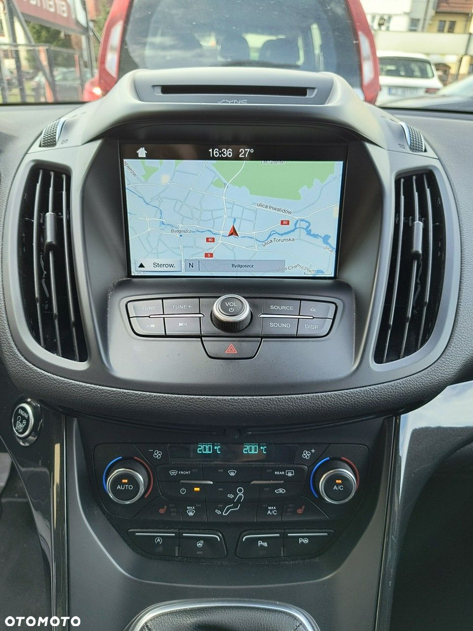 Ford Kuga 1.5 EcoBoost 2x4 Titanium - 14