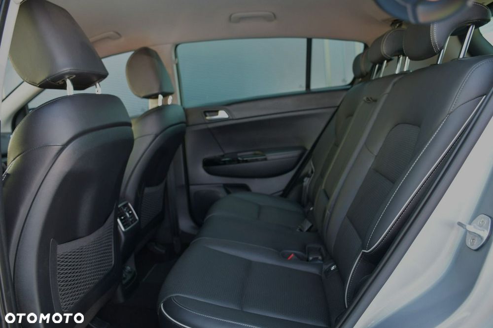 Kia Sportage 1.6 GDI L Business Line Plus 2WD - 16