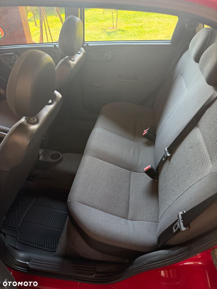 Opel Corsa - 8