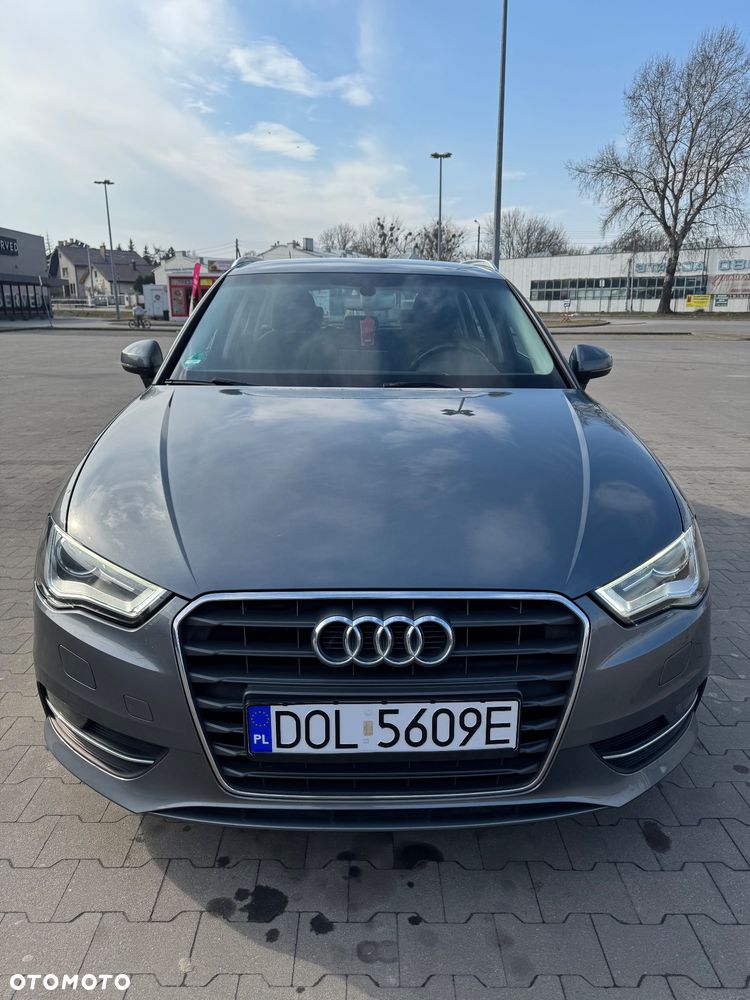 Audi A3 Sportback - 13