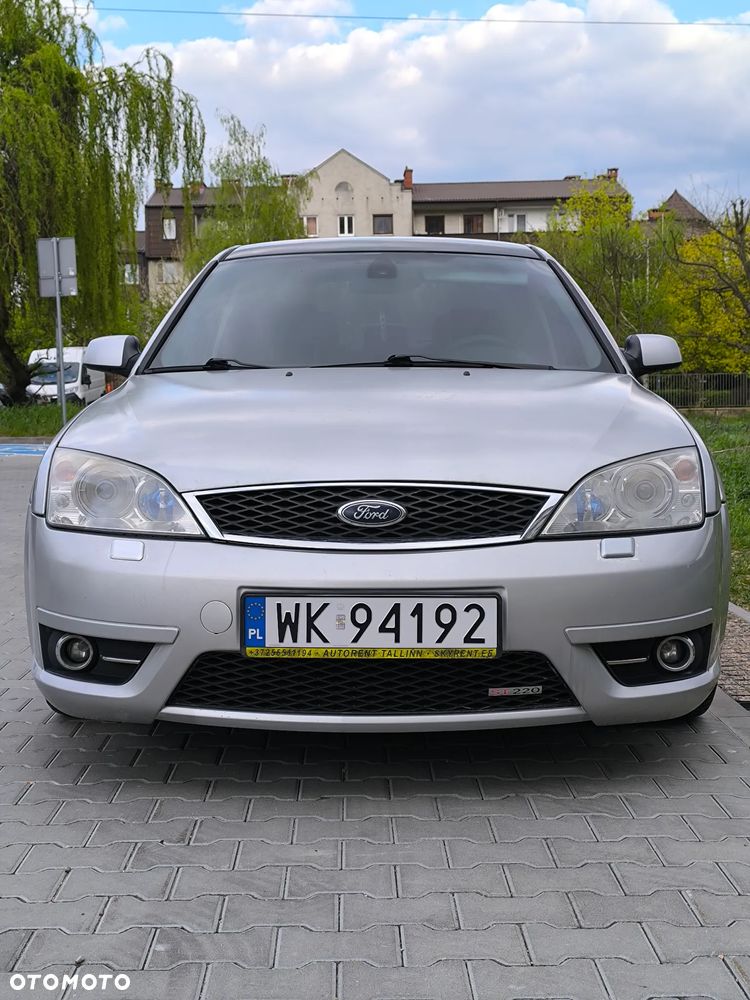 Ford Mondeo 3.0 V6 ST 220 - 2