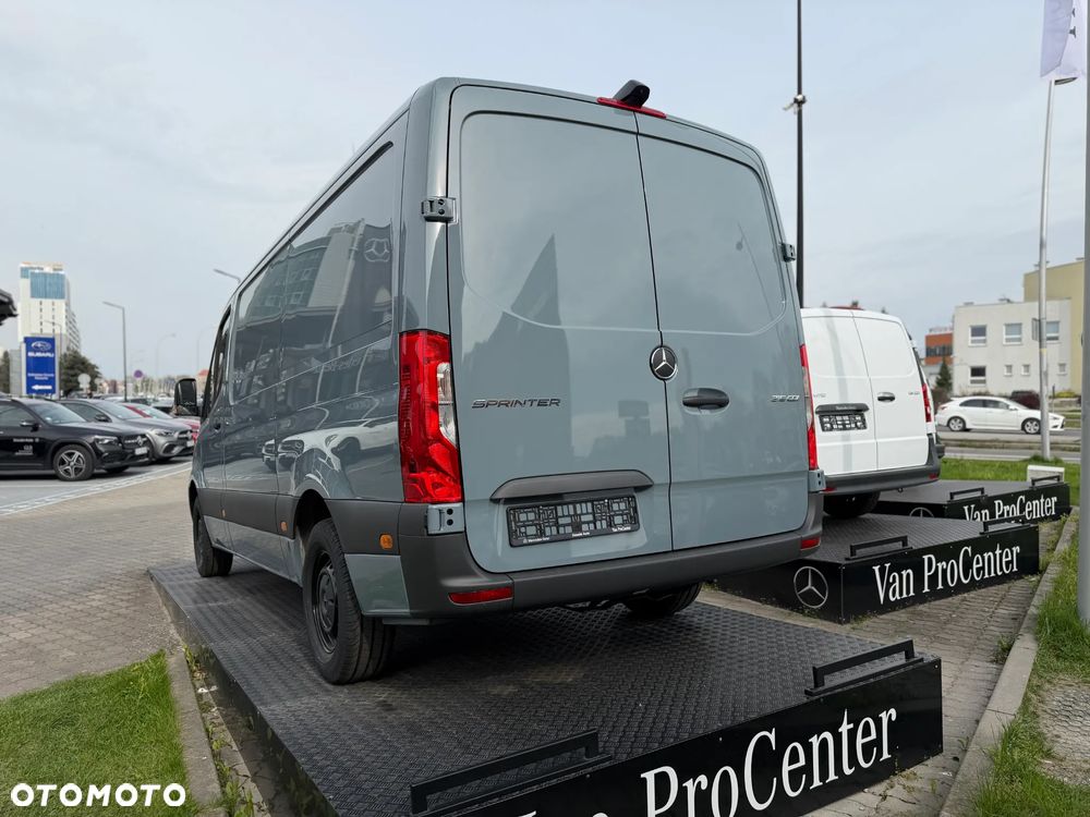 Mercedes-Benz Sprinter 315 - 7