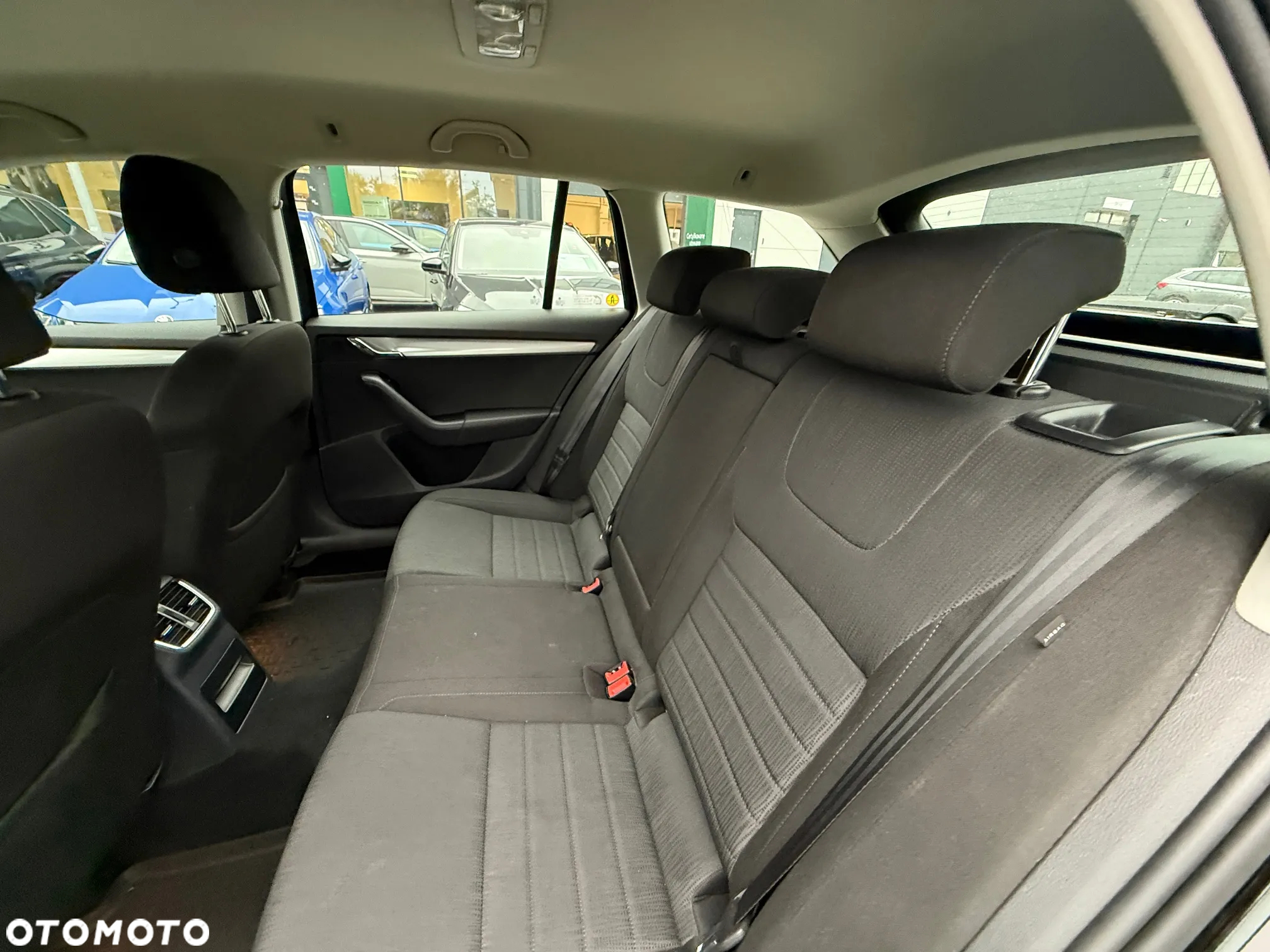 Skoda Octavia 2.0 TDI SCR Style DSG - 11