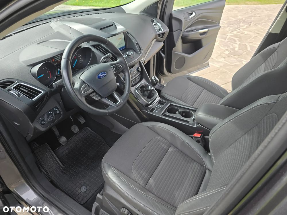 Ford Kuga 2.0 TDCi 4x4 Titanium - 30