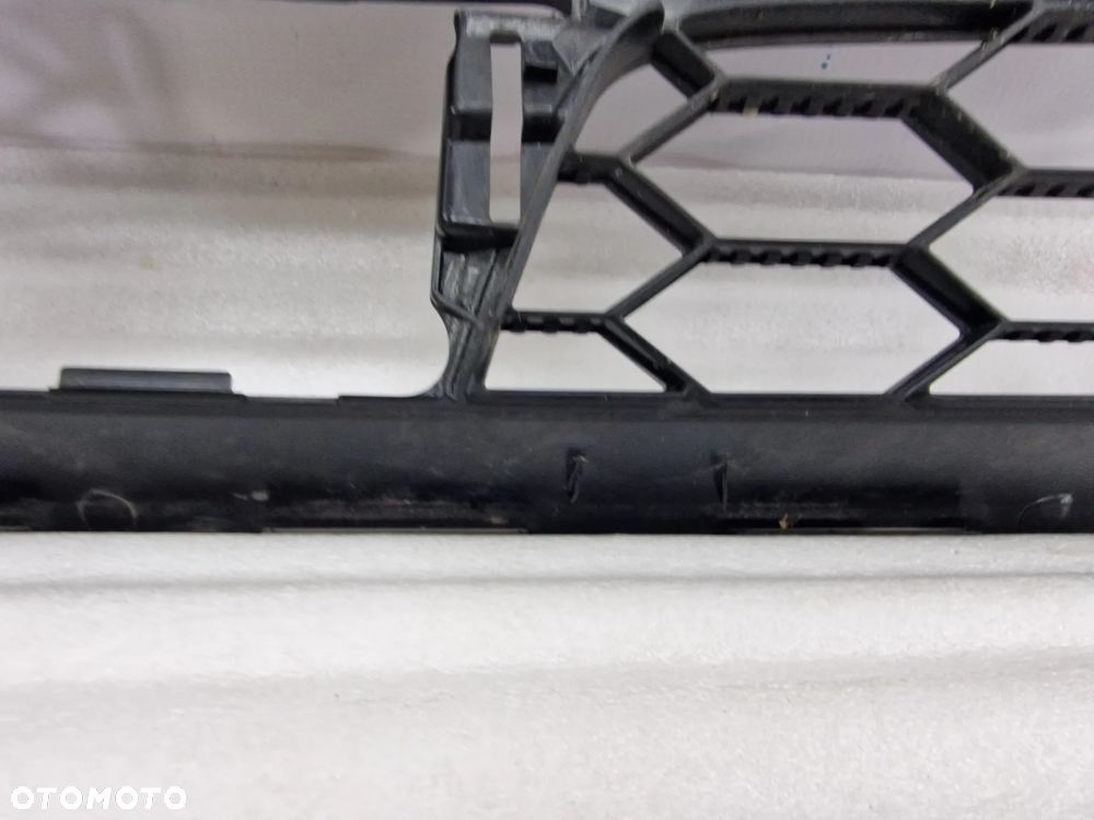 HONDA CR-V CRV V LIFT 18- ATRAPA / GRILL PRZEDNI PRZÓD , NR 71121-TNY-G1 , NR AUKCJI GR271 - 12