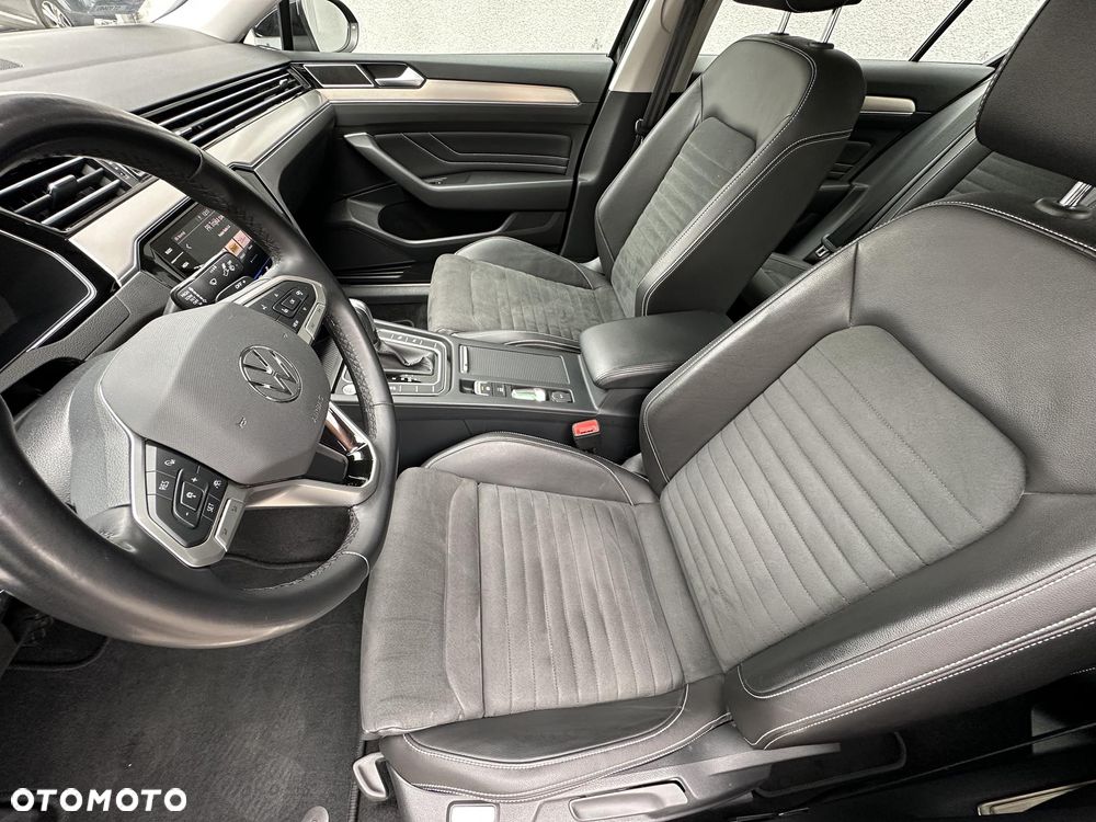 Volkswagen Passat 1.5 TSI EVO Elegance DSG - 11