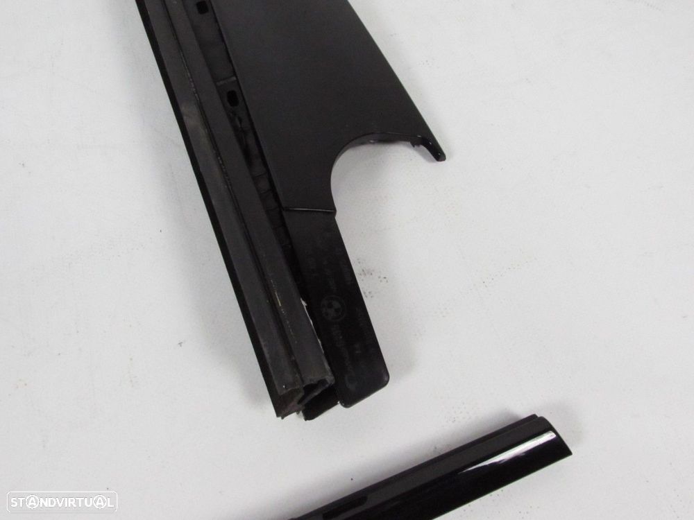 Conjunto Frisos Porta Direito/Trás/Exterior Seminovo/ Original BMW X2 (F39) - 2