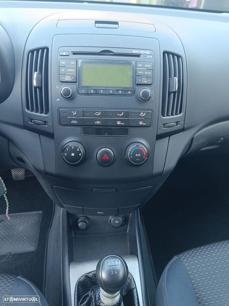 Hyundai i30 1.6 CRDI Classic - 6