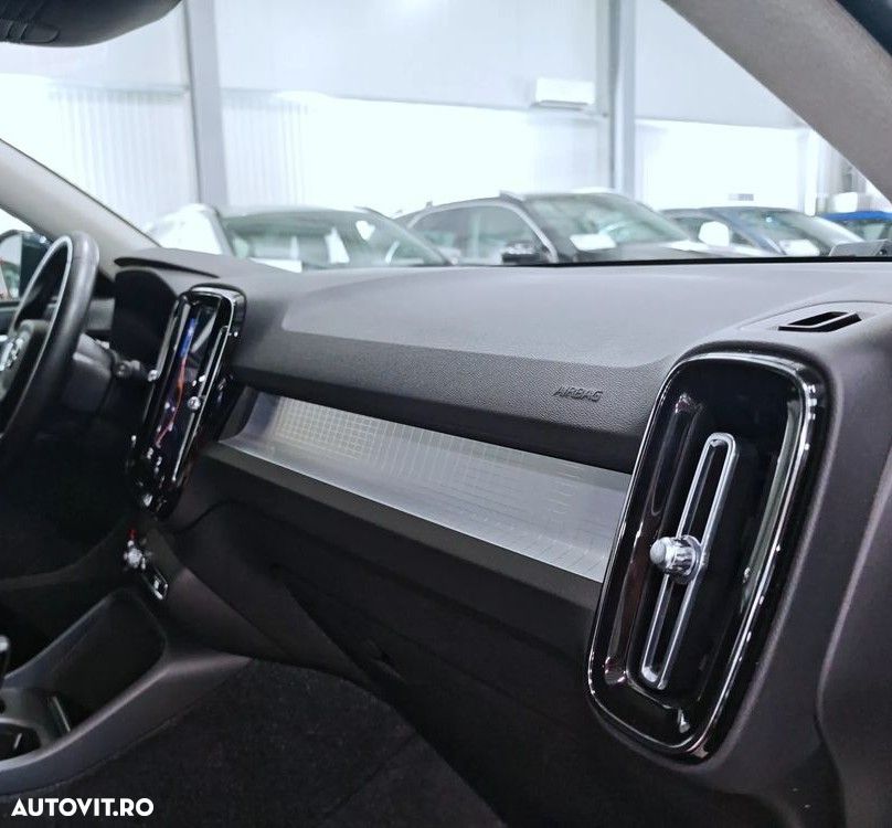 Volvo XC 40 T4 Recharge DKG Inscription Expression - 17