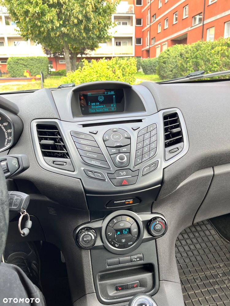 Ford Fiesta - 8