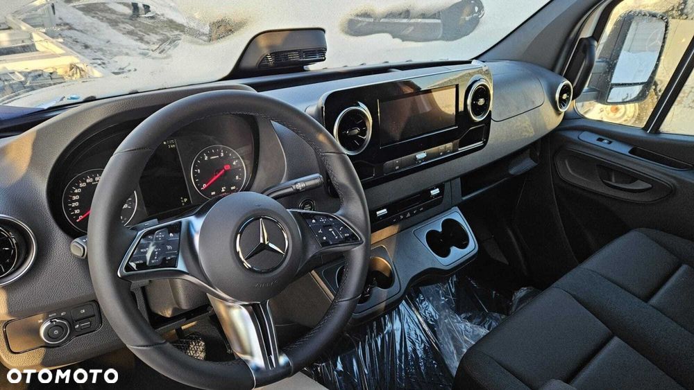Mercedes-Benz Sprinter Sprinter - 4
