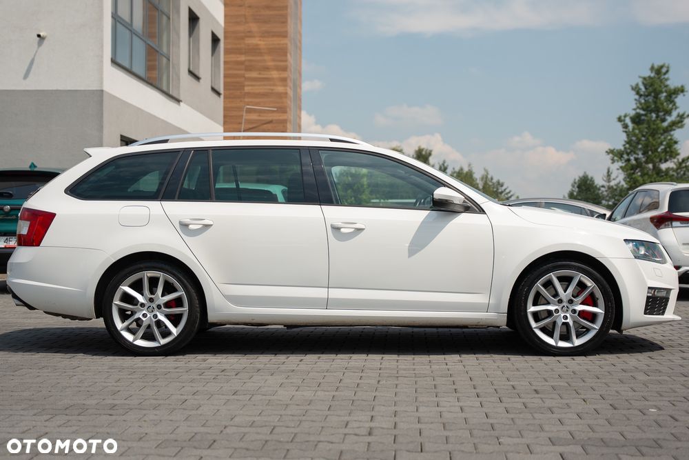 Skoda Octavia 2.0 TSI RS 230 - 17