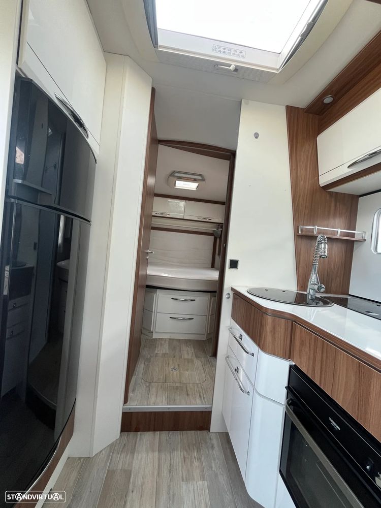 Pilote Essential 746 - 15