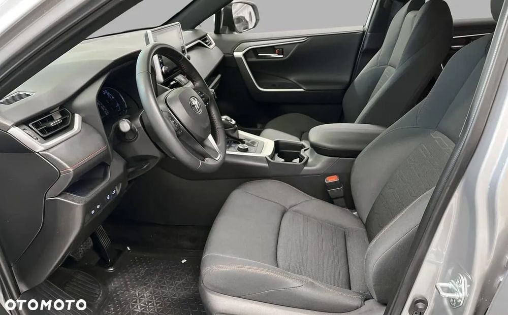 Toyota RAV4 - 12