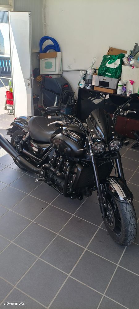 Triumph Rocket X - 11