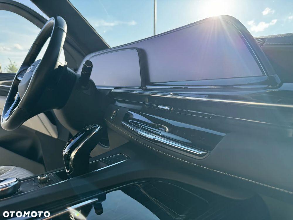 Cadillac Escalade 6.2 V8 AWD AT Platinum - 21
