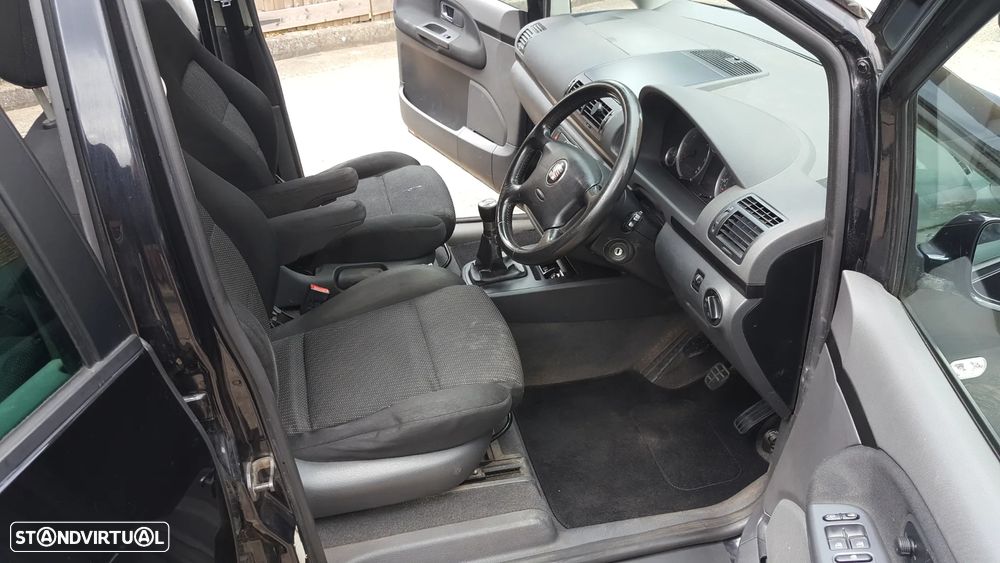 SEAT Alhambra 2.0 TDI DPF Sport - 12