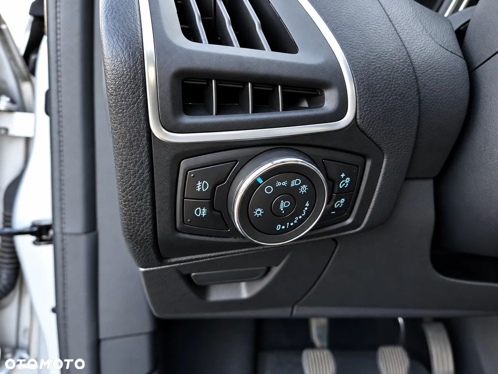Ford Focus - 20