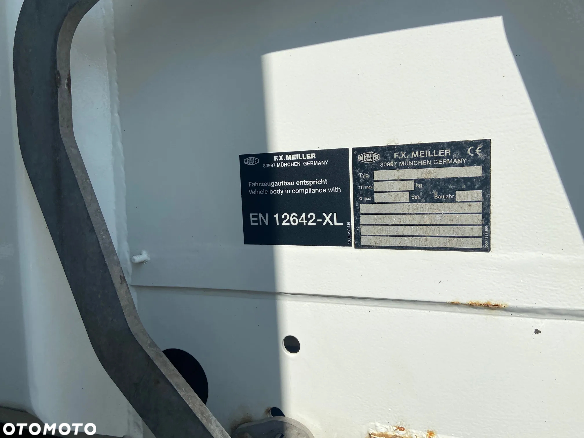 Mercedes-Benz AROCS 2643 6X4 Euro 6 WYWROTKA 3-stronna MEILLER BORDMATIK - 13