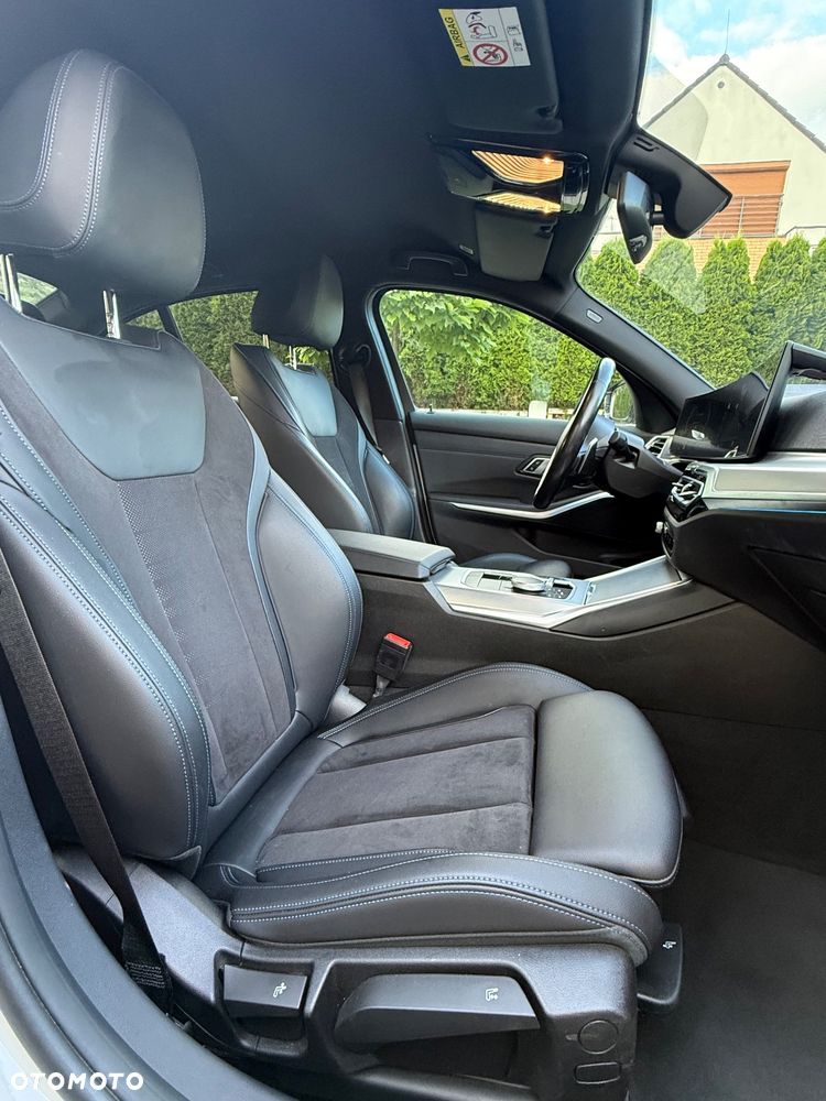 BMW Seria 3 320d xDrive M Sport sport - 34