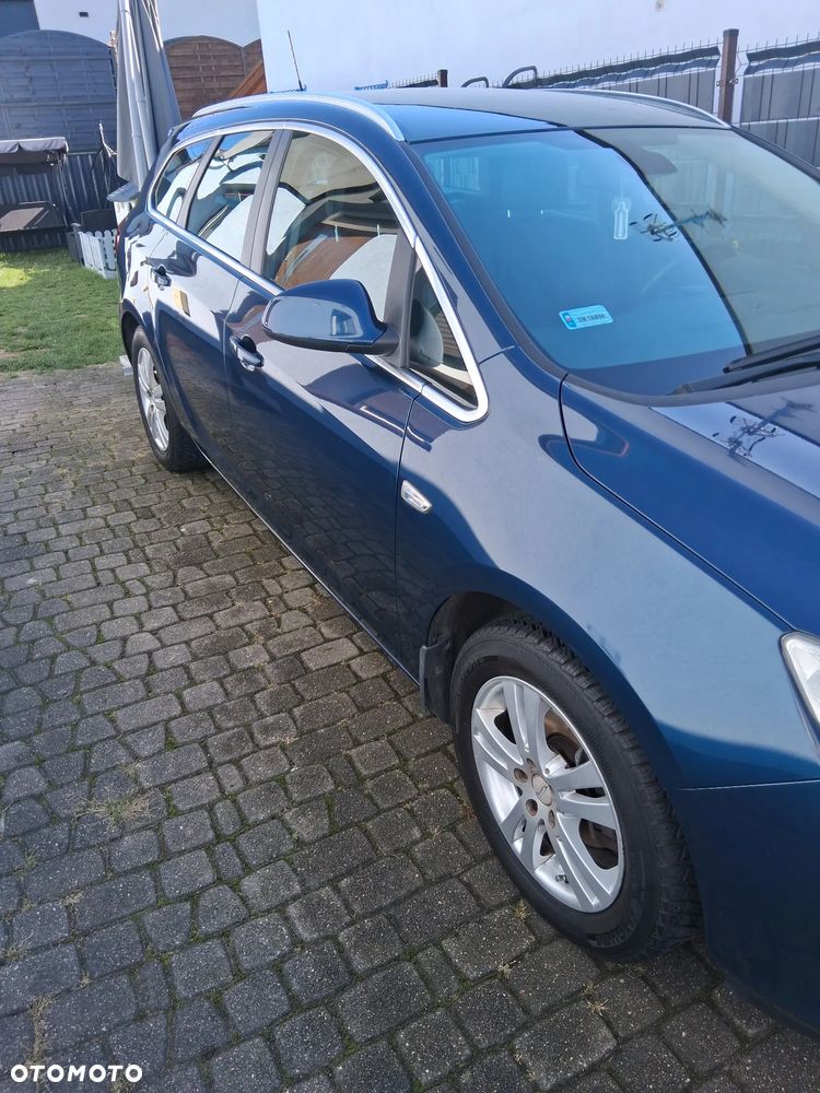 Opel Astra 1.6 - 4
