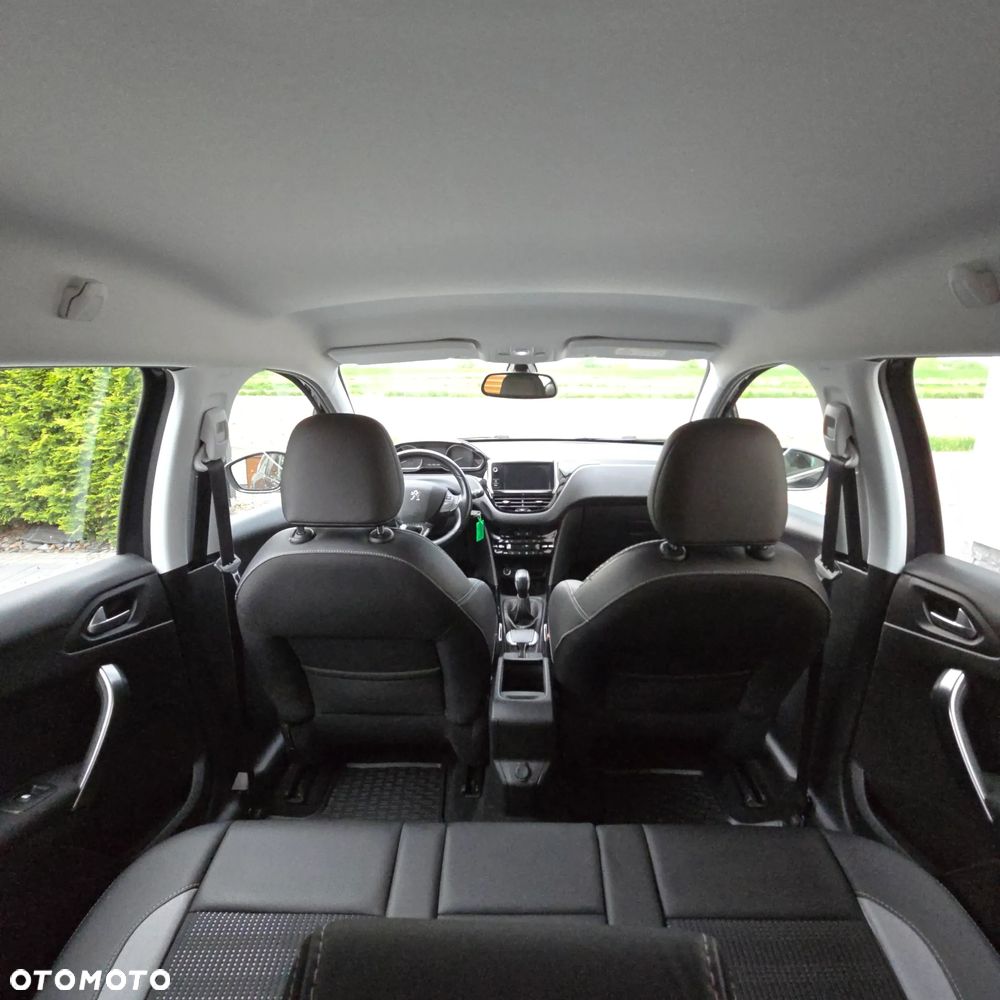 Peugeot 2008 PureTech 110 Stop&Start Allure - 14