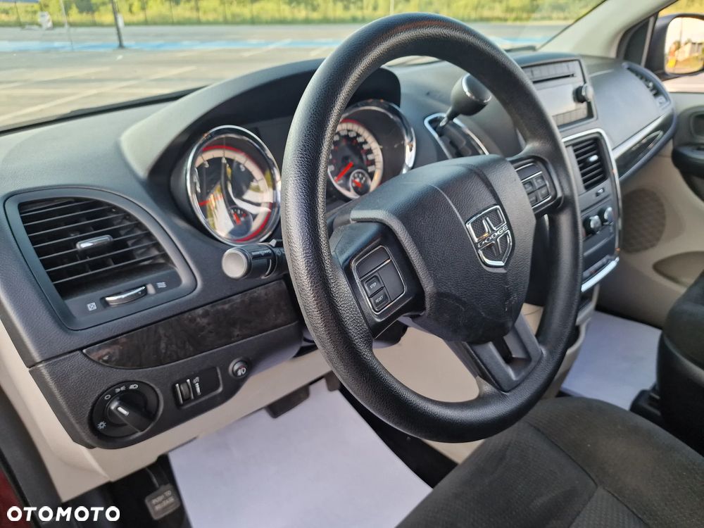 Dodge Grand Caravan 3.6 Express - 17
