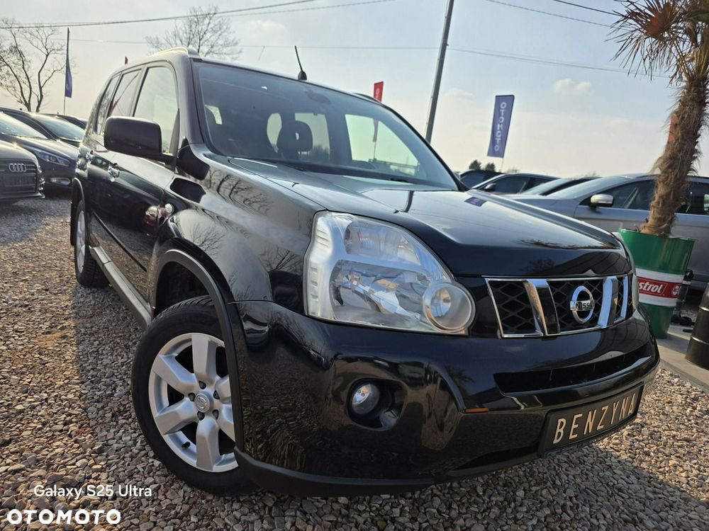 Nissan X-Trail 2.5 4x4 CVT-Automatik SE - 4