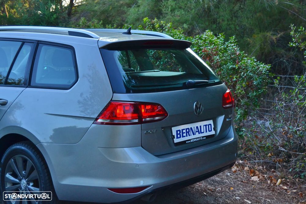 VW Golf Variant 1.6 TDi Trendline DSG - 6