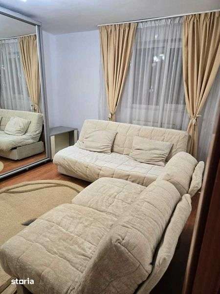 Vand ap. cu 2 camere de vanzare 2/4 Renovat tot lux 23 August — fotografia 3