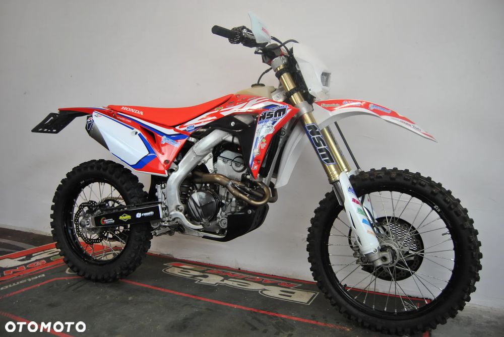 Honda CRF - 8